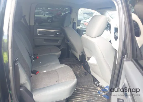 2016 Ram 1500 Big Horn z USA, uszkodzony, nr VIN 1C6RR7LM6GS253270